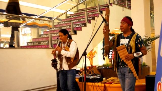 Волшебная мелодия индейцев! Fakcha Wayra. смотреть онлайн