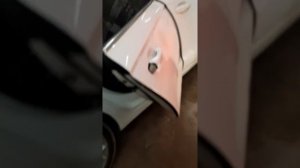 Как снять ручку задней двери Ауди А6 2011г