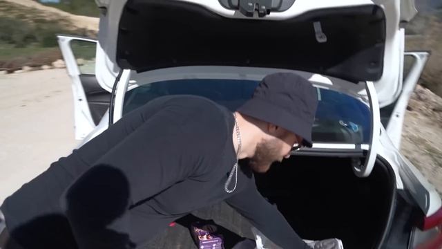 ВЫЖИВАНИЕ НА ПЕРВУЮ БУКВУ АВТО - FIAT VS LADA смотреть онлайн