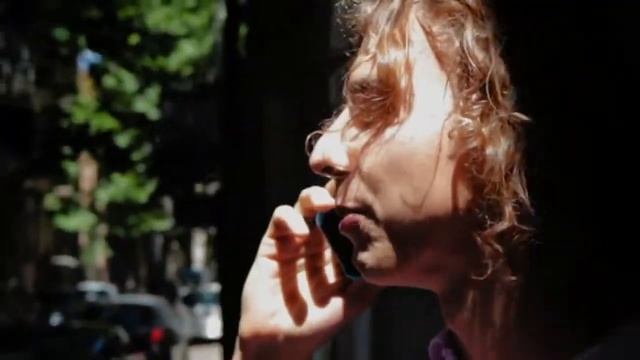 "Саша, возьми телефон". Короткометражка с "Кинодня" в Тбилиси. смотреть онлайн