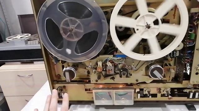 Сатурн 202С-2 часть 6. Слушаем: Алиса 87, гр. Сени Сон 88, Студия Звук 89 смотреть онлайн