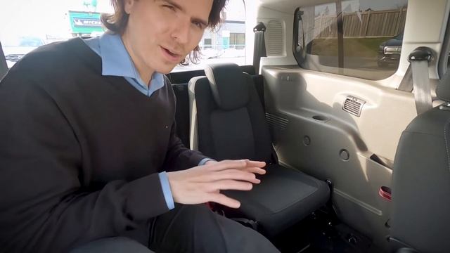 Stowable Seats?! How to fold down the 3rd row seats of the 2021 Ford Transit Connect Passenger Van смотреть онлайн