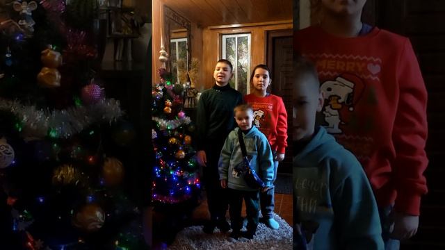 Малі колядники | Колядка "Святая Варвара" смотреть онлайн