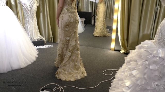 Платье трансформер с отрезной чашкой смотреть онлайн