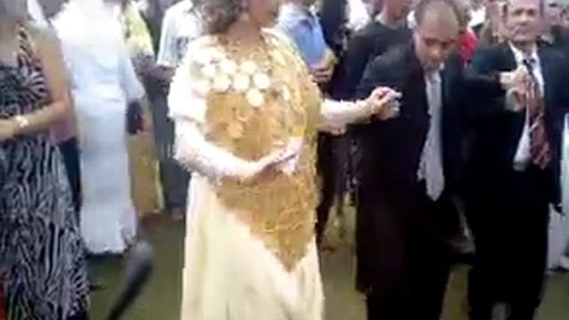 Extrem viel GOLD! Serbia Sandzak Vasar Novi Pazar смотреть онлайн