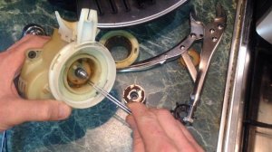 Krups EA8010 стал варить менее крепкий кофе с годами, ремонт кофемолки!