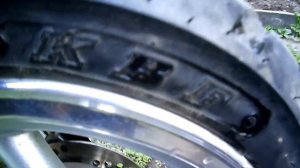 Как покрасить надписи  на шине | Модификация колес на скутере