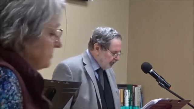 Bob Arthur reads "Poem Attempting to Become a Villanelle" смотреть онлайн