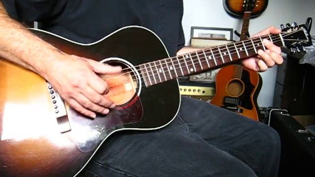 Gibson L-00 Blues -Plugging in смотреть онлайн