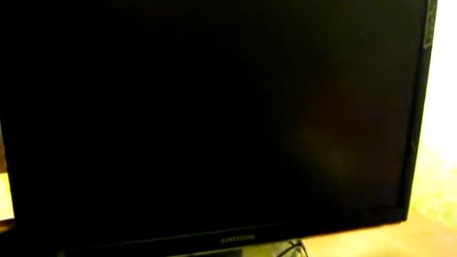Samsung 2493HM LCD Monitor - intermittent backlight failure with sound of arcing (2011-09-27).AVI смотреть онлайн