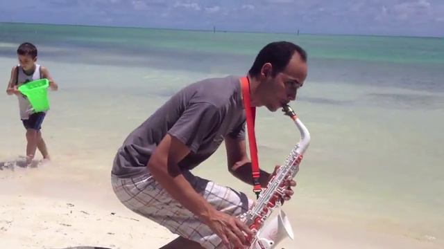Vibrato Sax USA Artist Roilan Vazquez смотреть онлайн