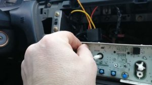 Lanser 9 2005 не горит подсветка регулировки печки, вентилятора, обдува лобового стекла, устранение