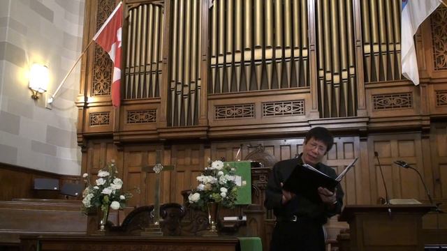 O Divine Redeemer (Gounod) baritone performed version смотреть онлайн