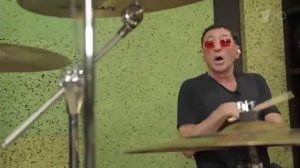 Григорий Лепс показал мастер класс своим барабанщиком!