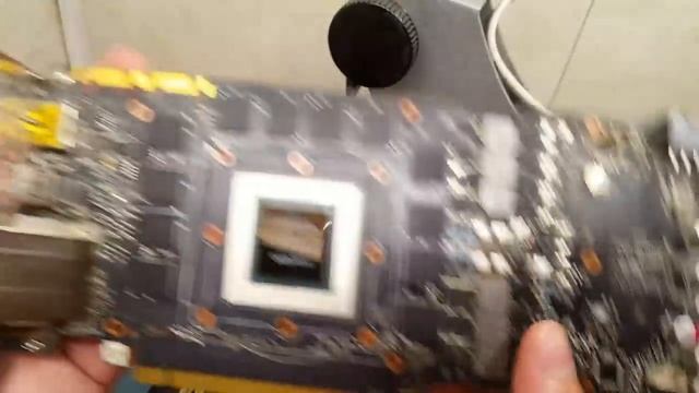 Почему не стоит ремонтировать видеокарты с пробитыми чипами памяти смотреть онлайн