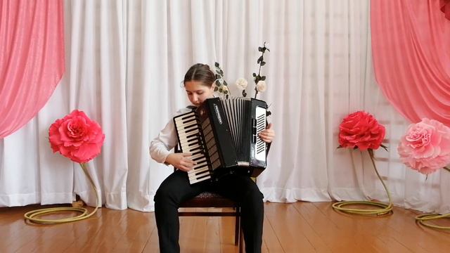 Любченко Екатерина, Д. Чимароза Сонатина G dur смотреть онлайн