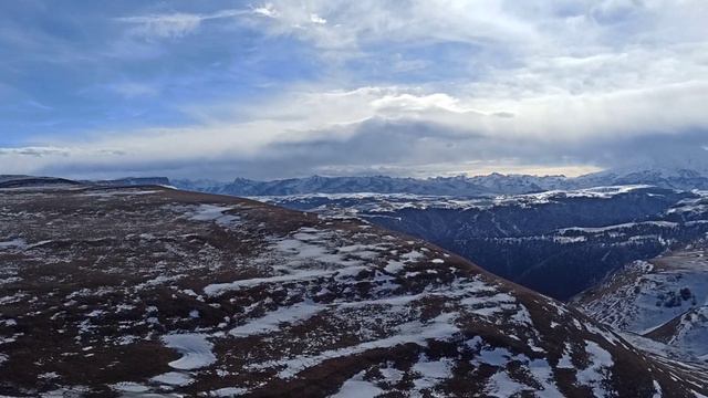 Кавказские горы. смотреть онлайн