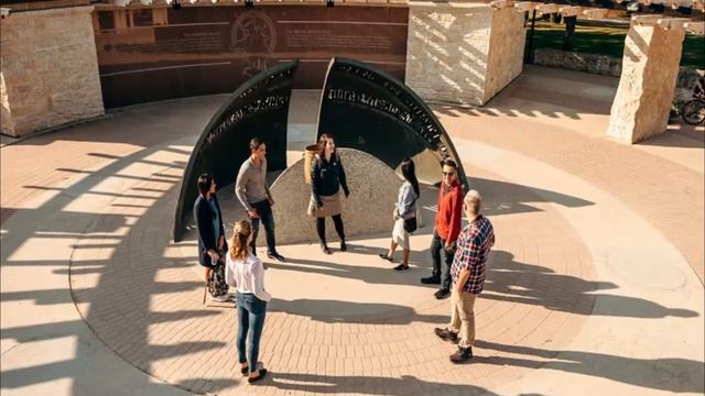 Top 10 Best Tourist Places to Visit in Winnipeg, Manitoba | Canada - English смотреть онлайн