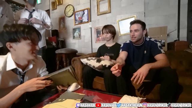We Rented Austin a Japanese Boyfriend ft. Hasan смотреть онлайн