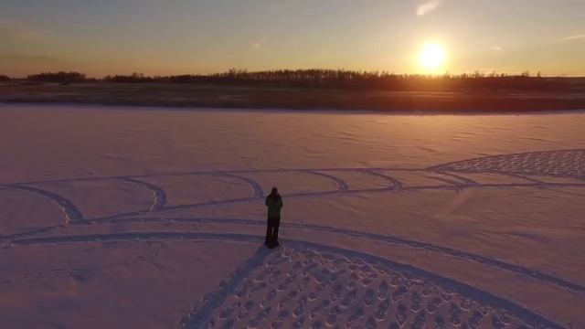 #хочутудагде живут снежные драконы. Арт-проект от Саймона Бека и S7 Airlines смотреть онлайн