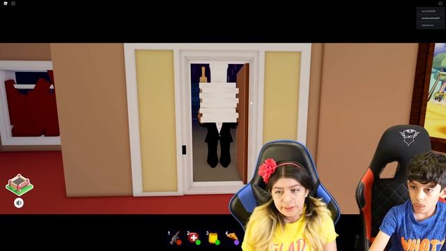 Jason Gaming Play Scary Larry in Roblox Mission with Sara смотреть онлайн