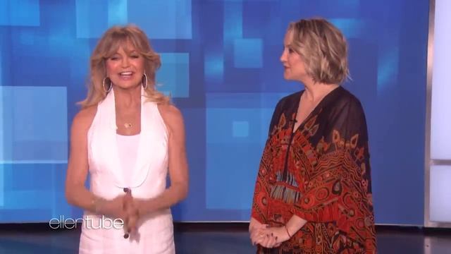 Kate Hudson & Goldie Hawn Dance It Out смотреть онлайн