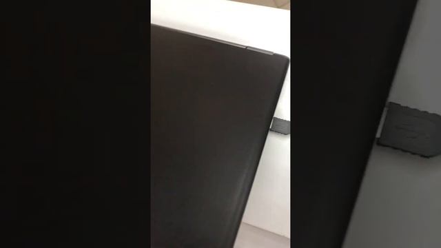 Ноутбук Dell P72G смотреть онлайн