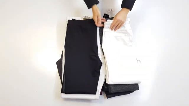 Лот#1 Легинсы и Лосины Женские 6.9 кг смотреть онлайн