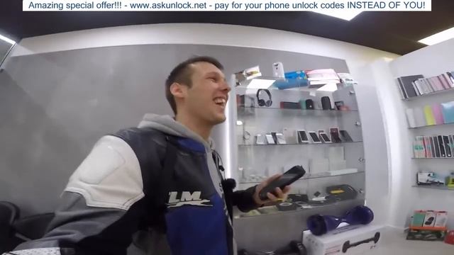 ТОЛКАЕМ МОТОЦИКЛ СТРИТРАЙДЕРА и IPHONE X за 15 000 рублей! смотреть онлайн