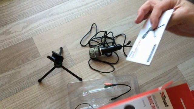 Обзор микрофона TRUST / Настольный микрофон для стрима смотреть онлайн