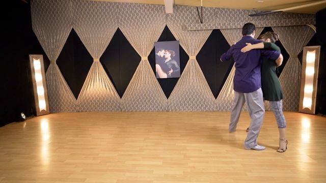 TANGO STEPS: "Paradas" complete combination with "Sandwich" step. смотреть онлайн