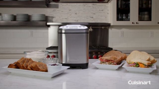 Cuisinart® | Compact Automatic Breadmaker смотреть онлайн
