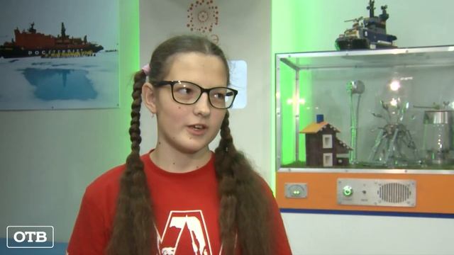 Уральские школьники отправляются в экспедицию на Северный полюс на атомном ледоколе смотреть онлайн