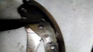 Замена заднего тормозного цилиндра Шевроле Авео Т 200 2006г