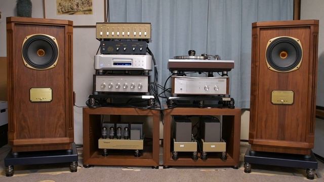 ブラームス　クラリネット五重奏曲　第４楽章　クラリネット：レオポルト・ウラッハ　ウィーン・コンツェルトハウス四重奏団 смотреть онлайн