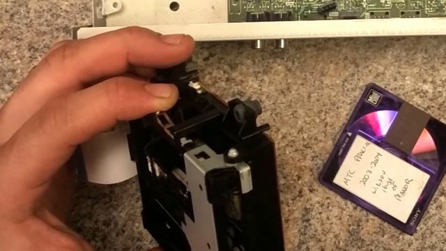 Sony MDS-JE440 MiniDisc Repair - MTRS смотреть онлайн