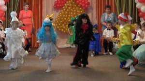 танец старшей группы на выпускном в детском саду