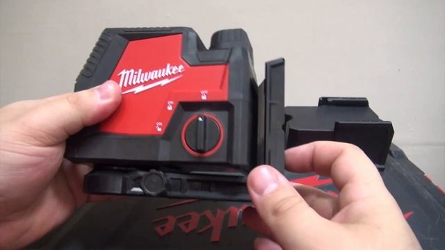 Обзор лазерного уровня Milwaukee USB смотреть онлайн