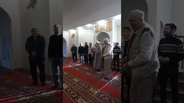 Джамагат после Джума намаза 👍 смотреть онлайн
