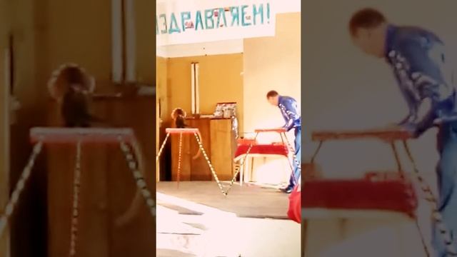 К нам приехал цирк смотреть онлайн