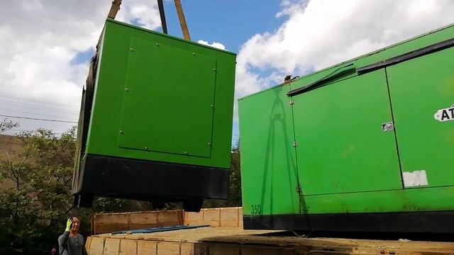 Грузим трансформаторы