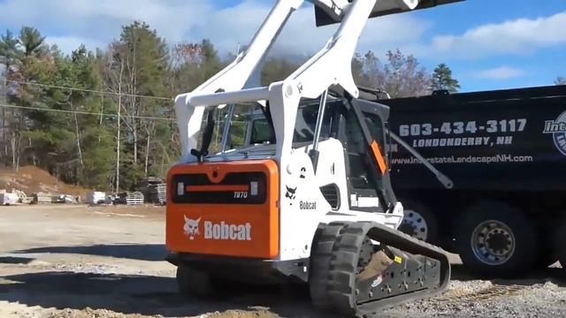 Мини погрузчики Bobcat выполняют тяжелые работы