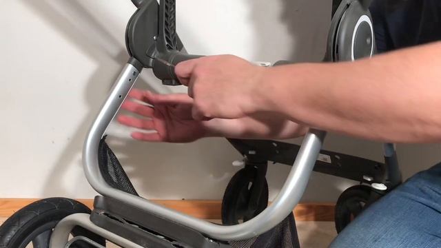 How to Remove the Shopping Basket from a Stokke Scoot смотреть онлайн