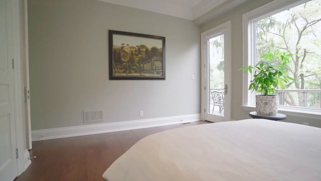 10 Ridgevalley Crescent, Toronto, ON смотреть онлайн
