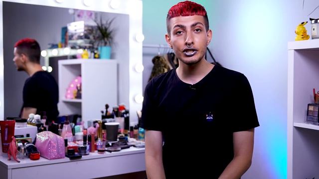 Макияж: Валютная Кисуля / Луи Вагон смотреть онлайн