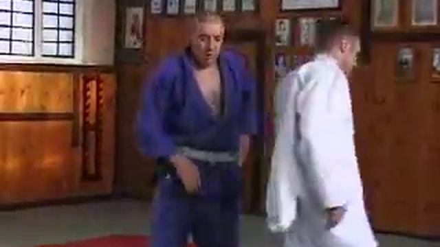 200911-2-v8.avi смотреть онлайн