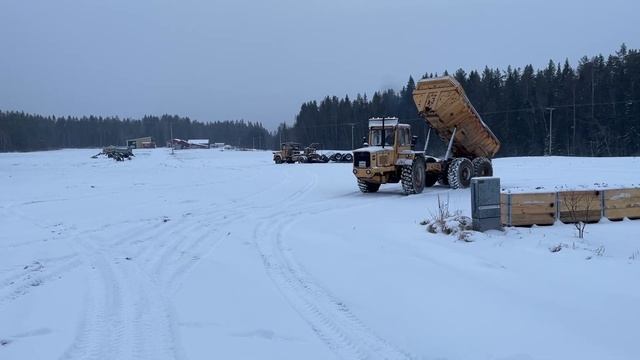 Köp Dumper Volvo BM 860 på Klaravik смотреть онлайн