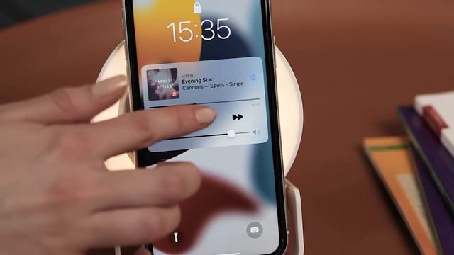 Bluetooth колонка-подставка "Smart Sound" с беспроводным (10W) зарядным устройством 9608 смотреть онлайн