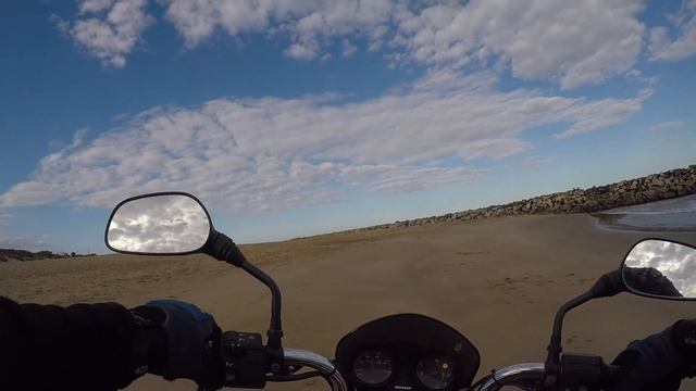 Bajaj Boxer 150 en la arena смотреть онлайн