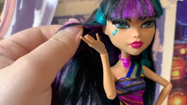 ✨Куклы на Новый год🎄Распаковка и обзор кукол Monster High с Авито✨ смотреть онлайн